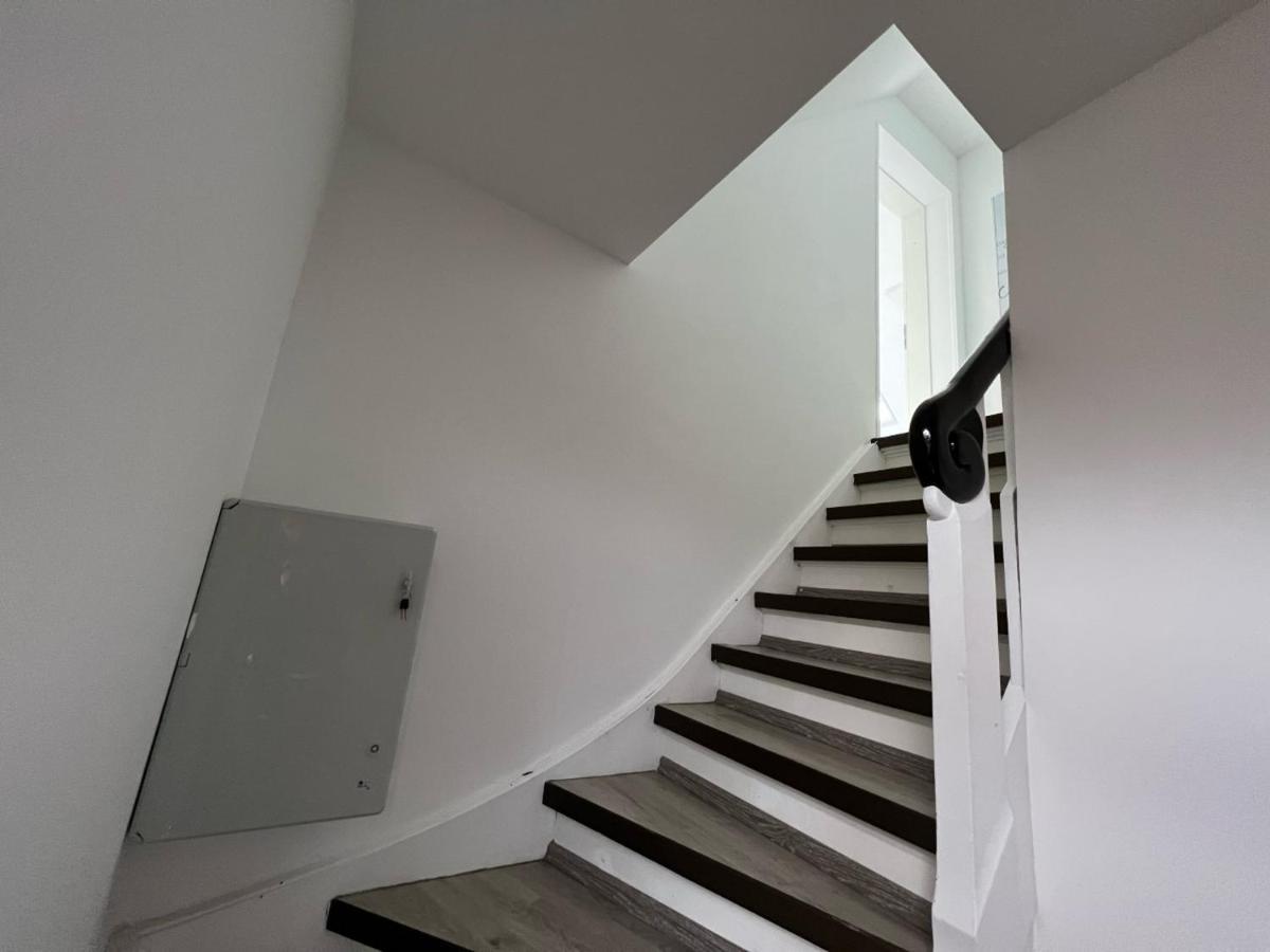Dianna Deluxe Apartment Норденхам Екстериор снимка
