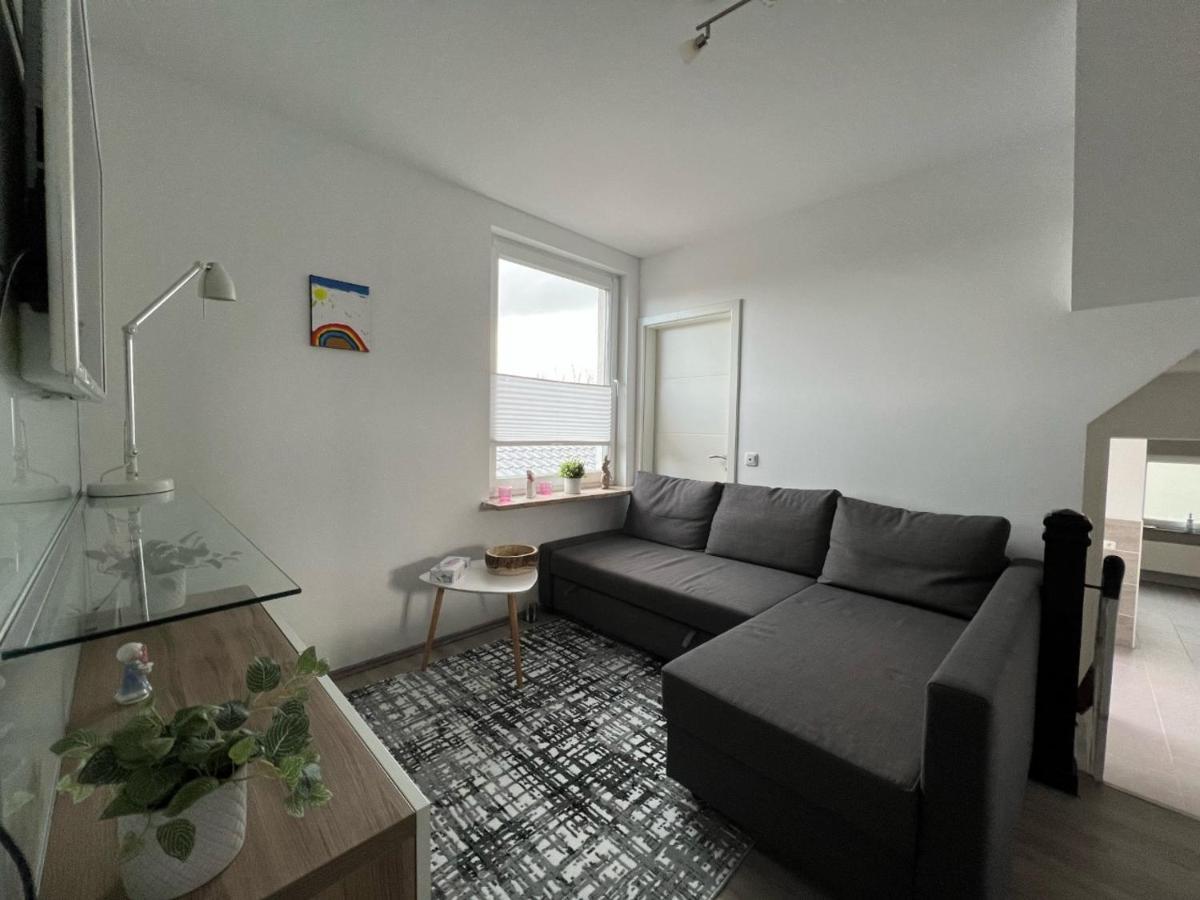 Dianna Deluxe Apartment Норденхам Екстериор снимка
